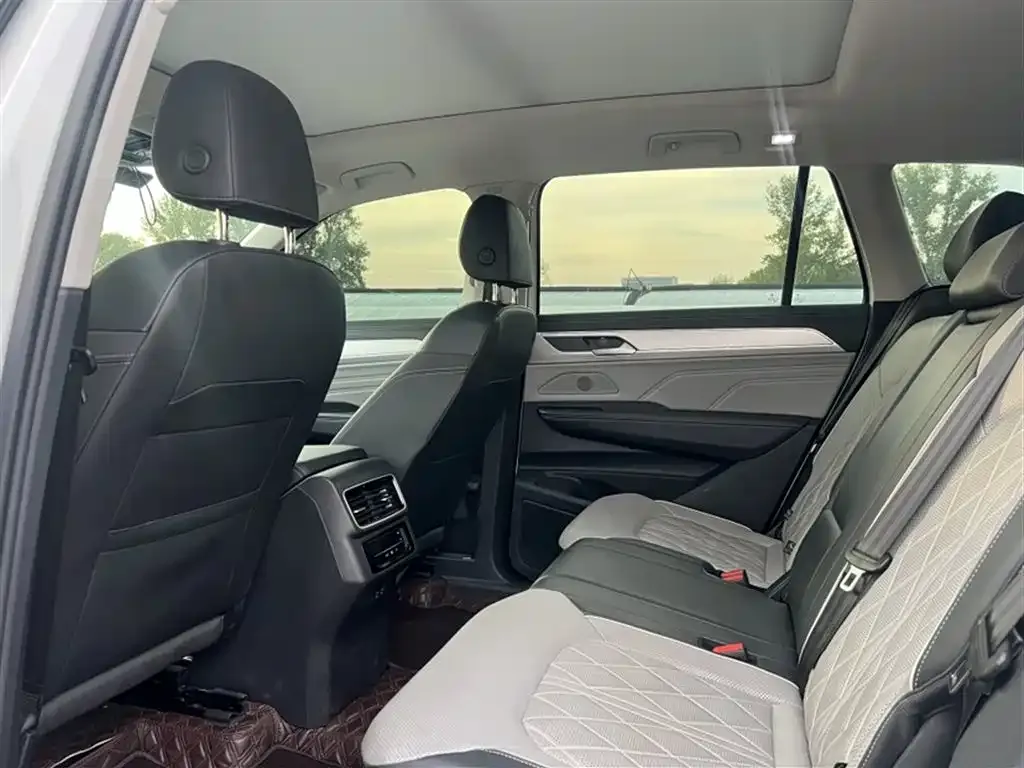 Volkswagen Tavendor 2023 из CN, фото 8