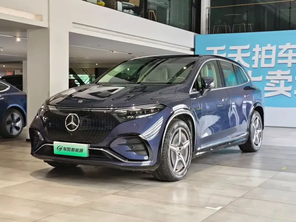 Mercedes-Benz EQS SUV