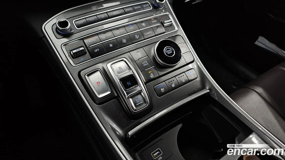 Hyundai Santafe — фото 9