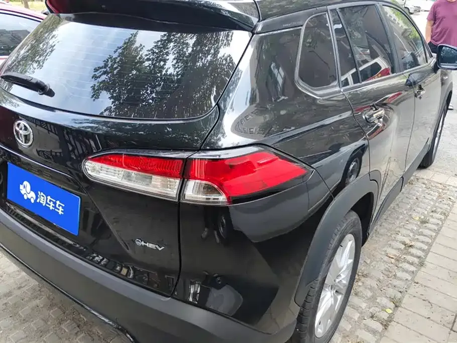 Toyota Corolla Cross 2024 из CN, фото 4