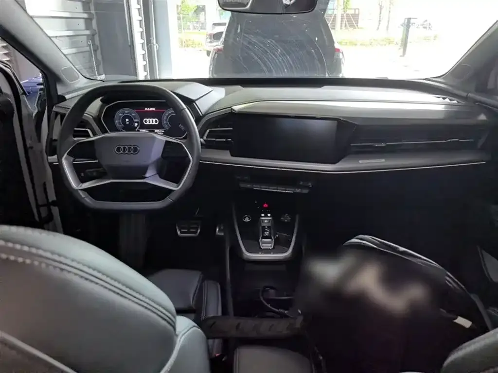 Audi Q4 e-tron 2024 из CN, фото 3