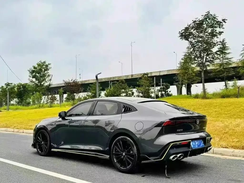 Changan UNI-V 2023 из CN, фото 6