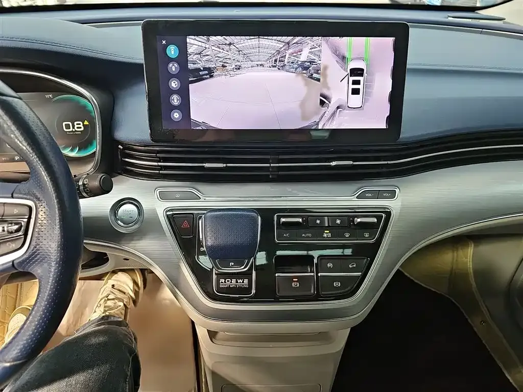 Roewe iMAX8 — фото 10
