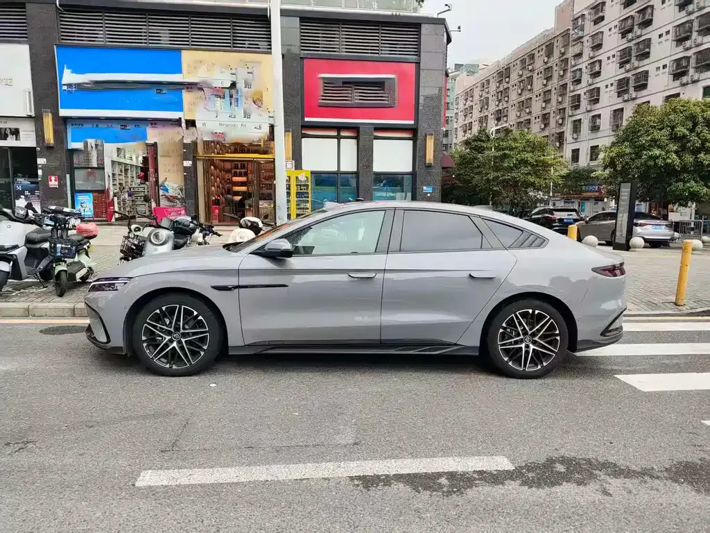 BYD Han 2025 из CN, фото 4