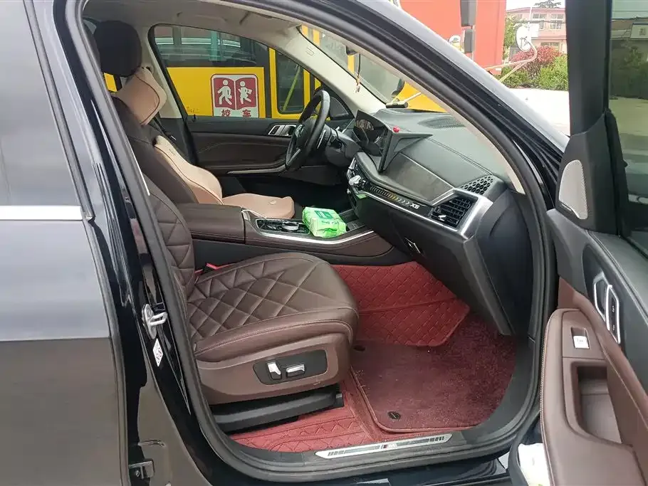 BMW X5 2024 из CN, фото 8