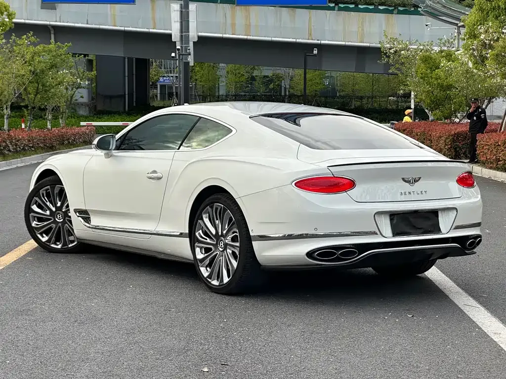 Bentley Continental — фото 3
