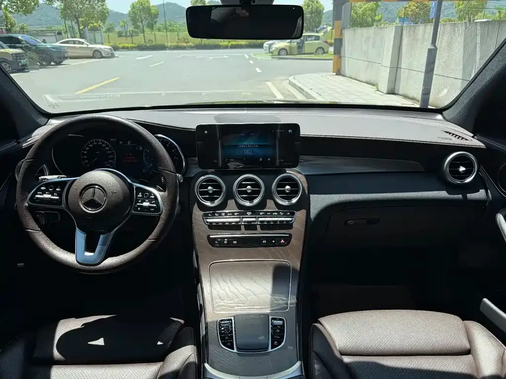 Mercedes-Benz GLC 2021 из CN, фото 6