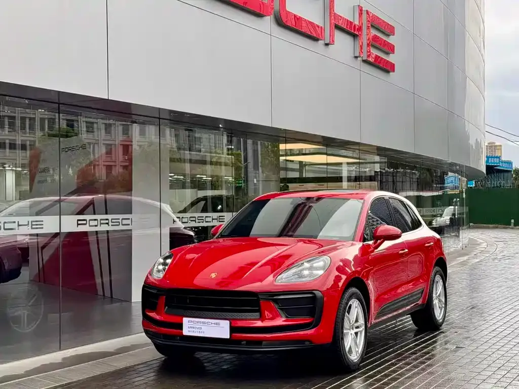 Porsche Macan — фото 1