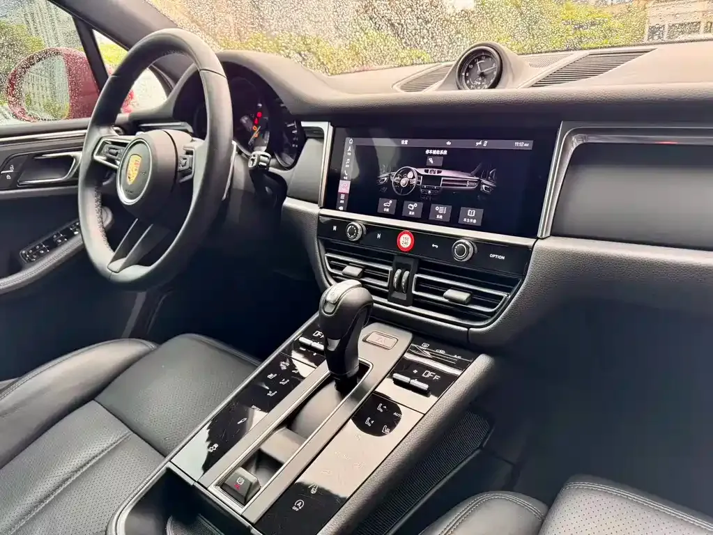 Porsche Macan — фото 3