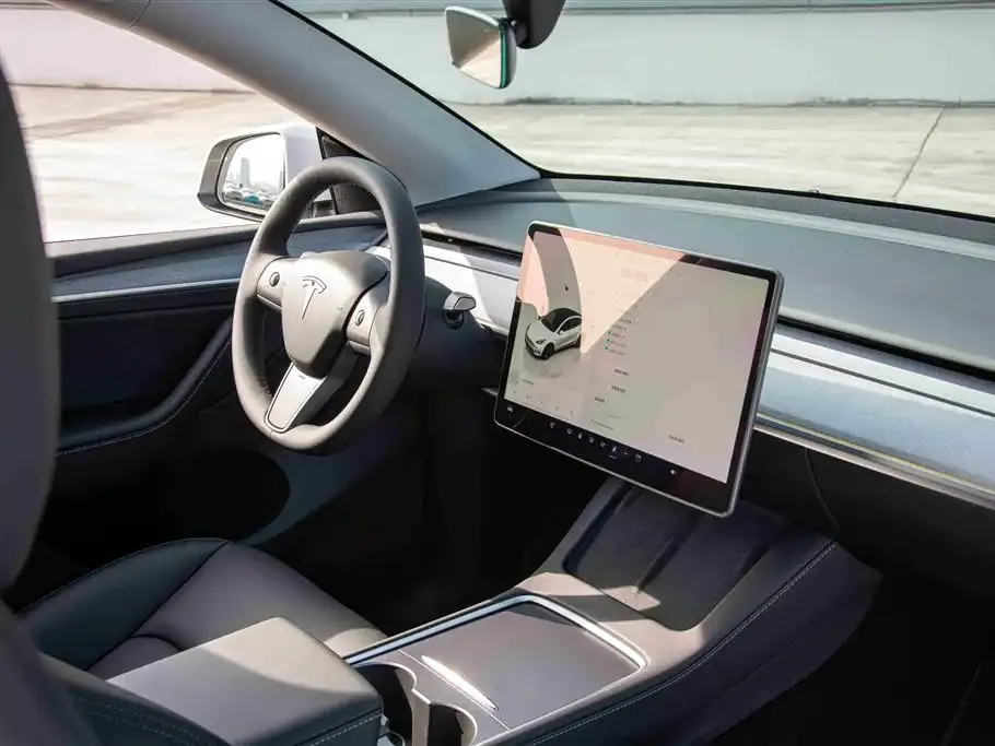 Tesla Model Y 2024 из CN, фото 3