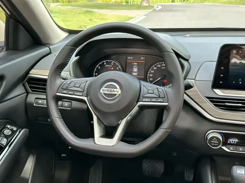 Nissan Teana 2021 из CN, фото 4