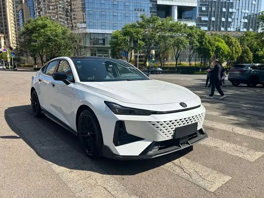 Changan UNI-V 2024 из CN, фото 8