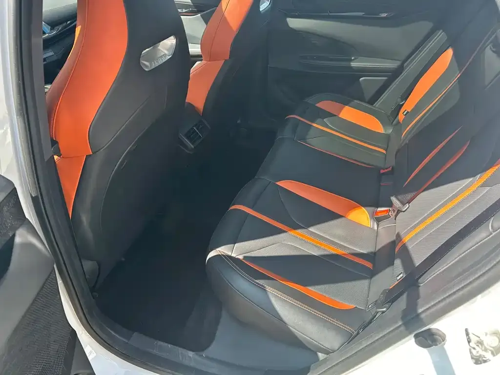 Changan UNI-V 2024 из CN, фото 3