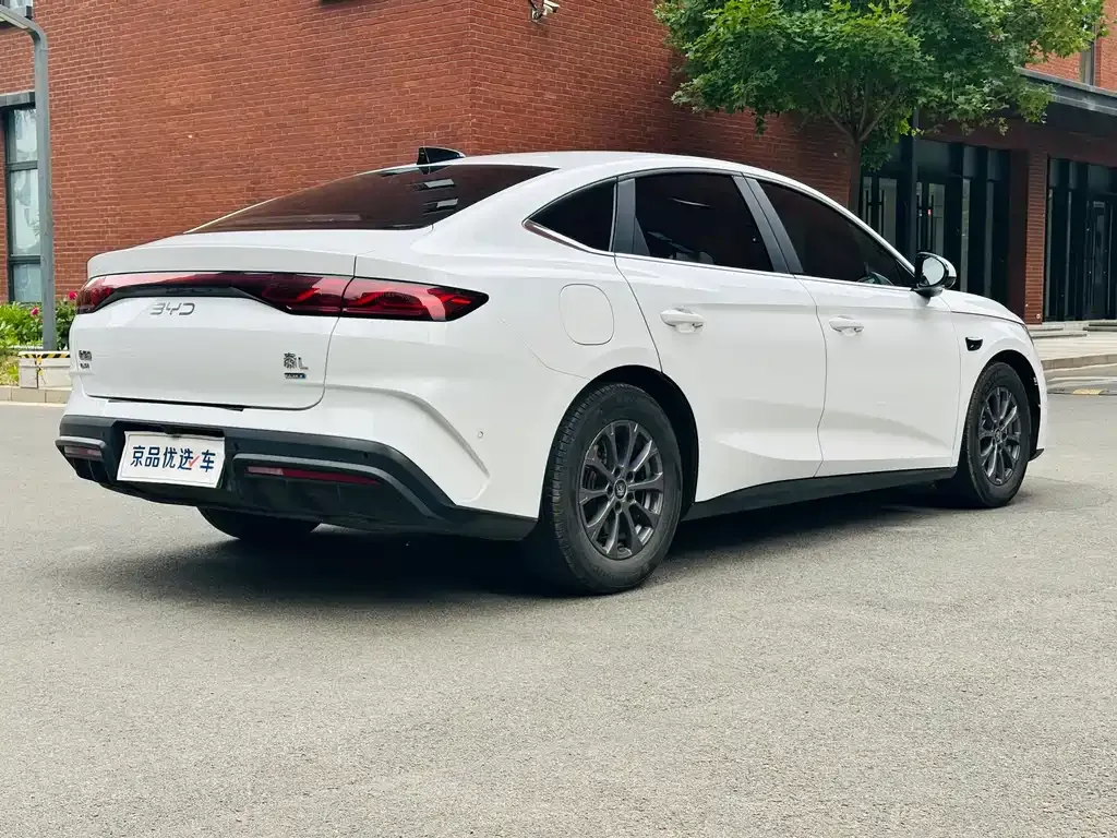 BYD Qin L 2025 из CN, фото 3