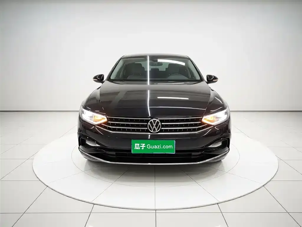 Volkswagen Magotan 2024 из CN, фото 2
