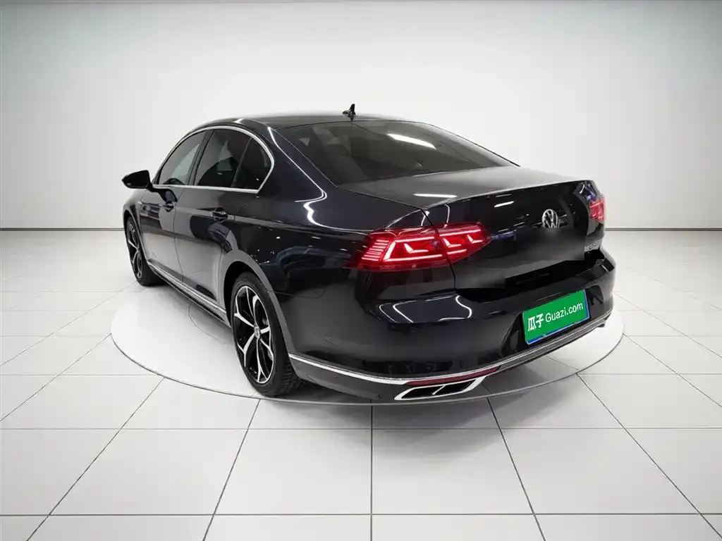 Volkswagen Magotan 2024 из CN, фото 10
