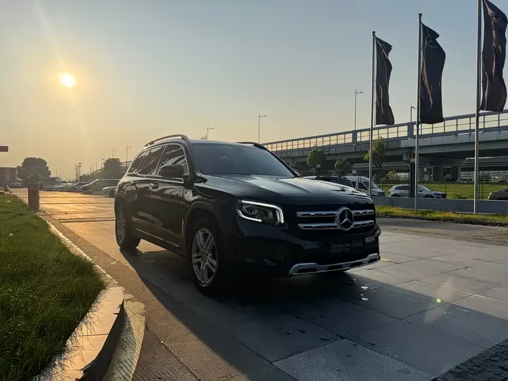 Mercedes-Benz GLB 2023 из CN, фото 3