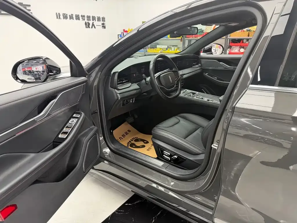 Lincoln Z 2023 из CN, фото 4