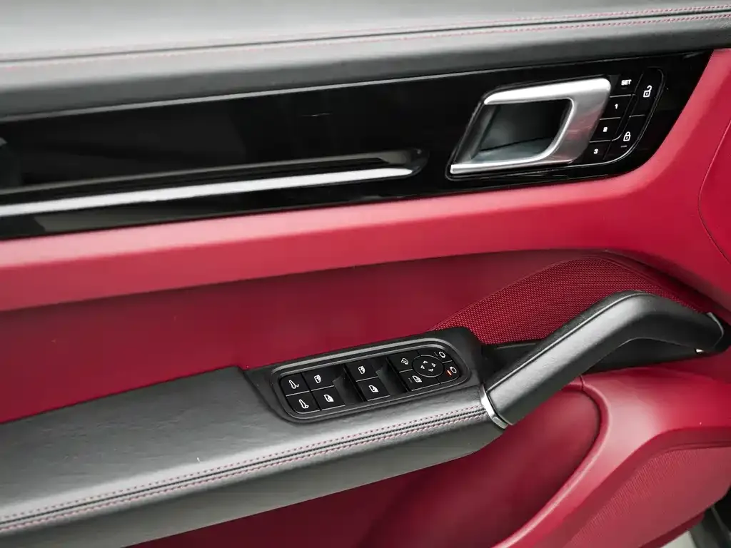 Porsche Cayenne 2021 из CN, фото 4