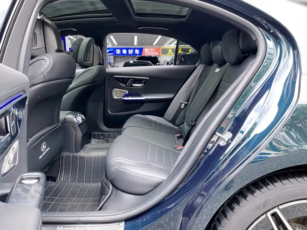 Mercedes-Benz C-Class 2024 из CN, фото 3