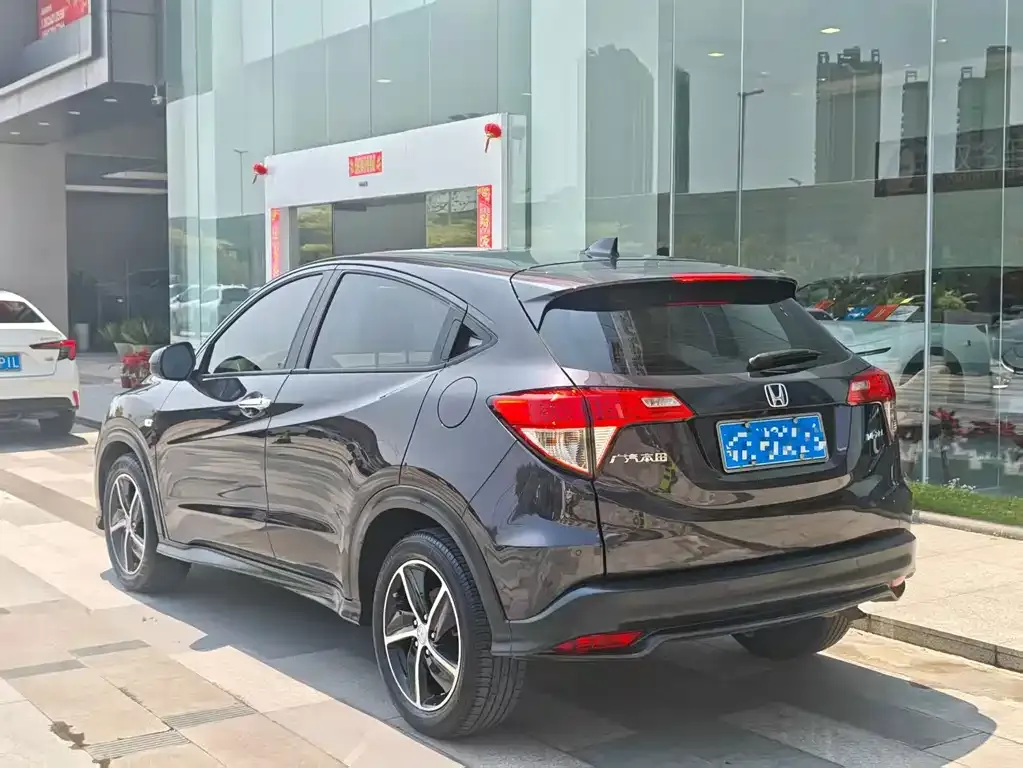 Honda Vezel 2021 из CN, фото 9