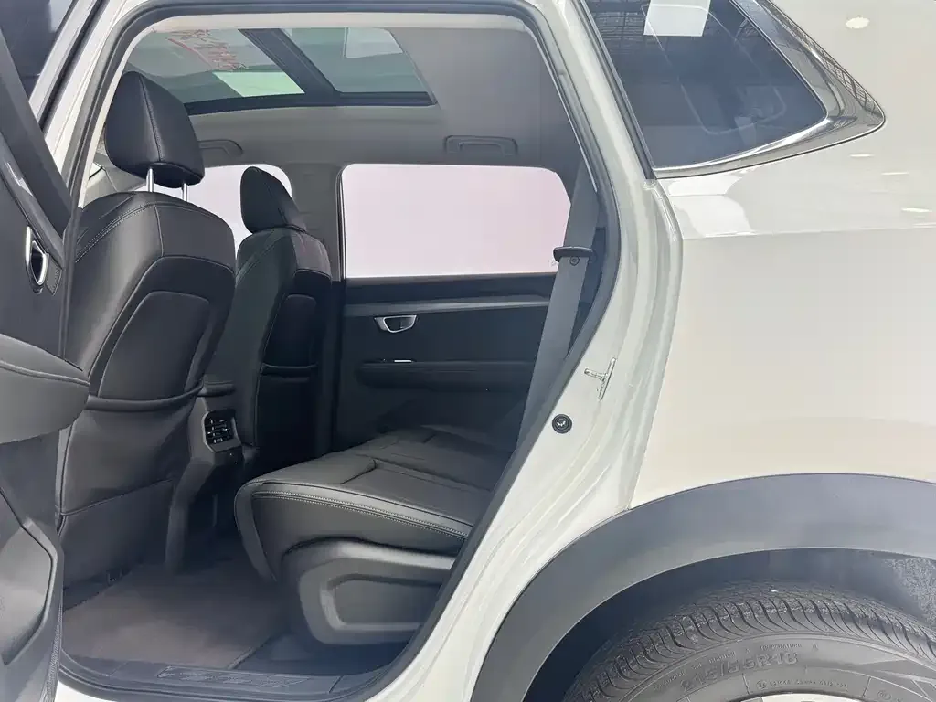 Wuling Xingchen 2023 из CN, фото 3