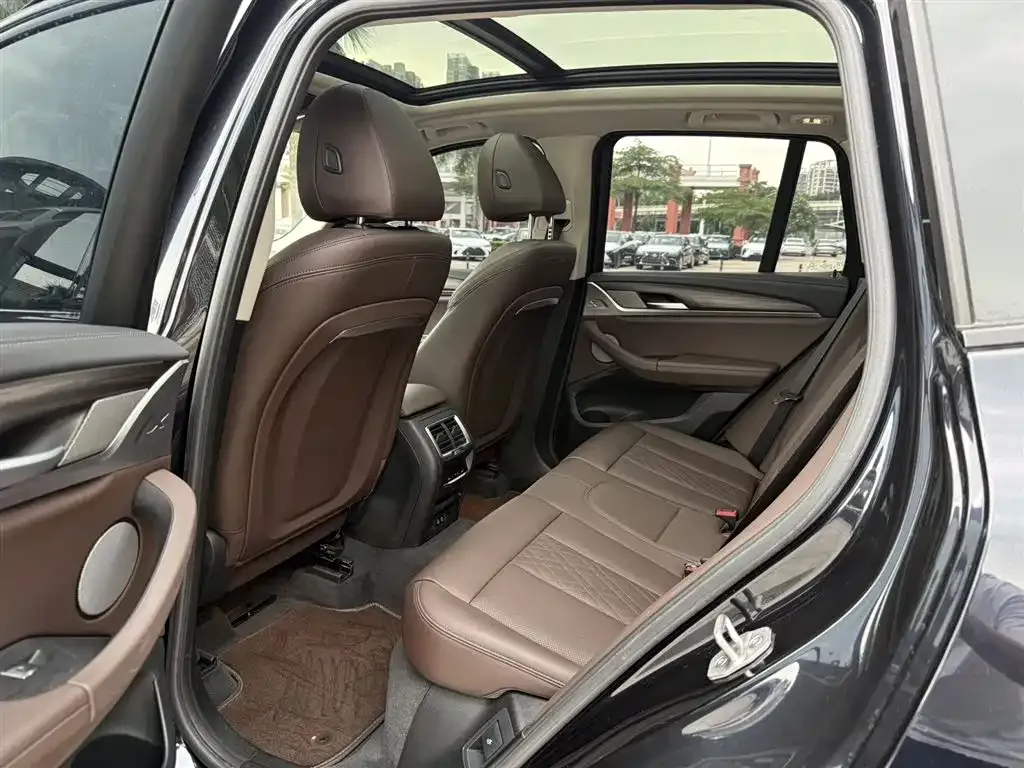 BMW X3 2021 из CN, фото 6