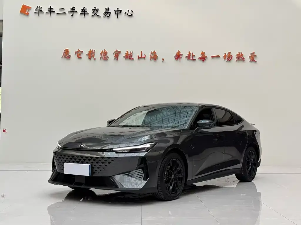 Changan UNI-V 2024 из CN, фото 1