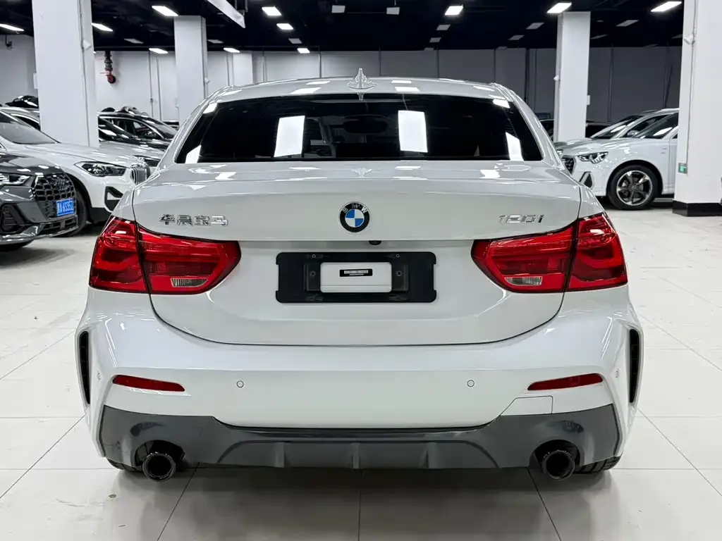 BMW 1 Series — фото 10