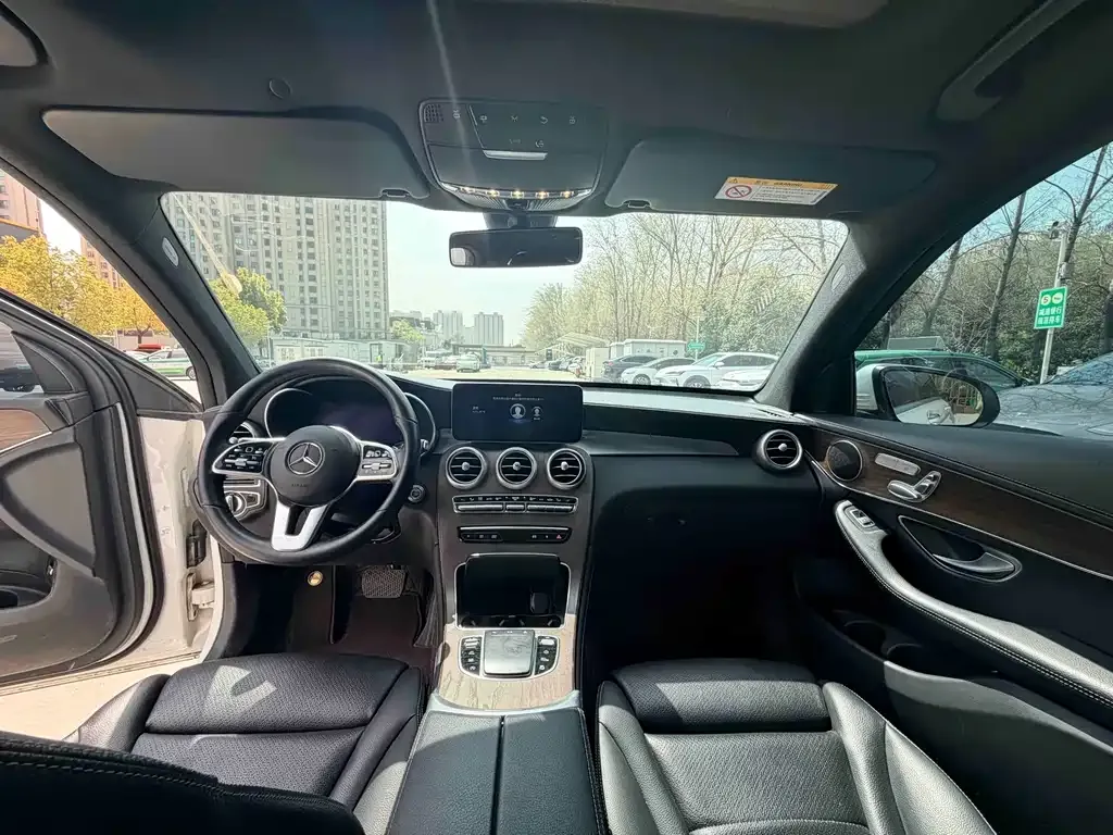 Mercedes-Benz GLC 2021 из CN, фото 9