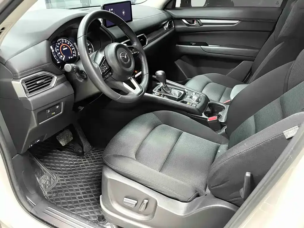 Mazda CX-5 2023 из CN, фото 10