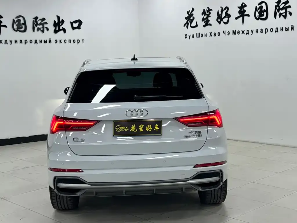 Audi Q3 — фото 5