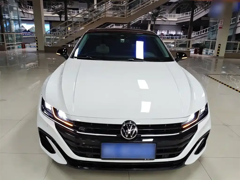 Volkswagen CC 2022 из CN, фото 10