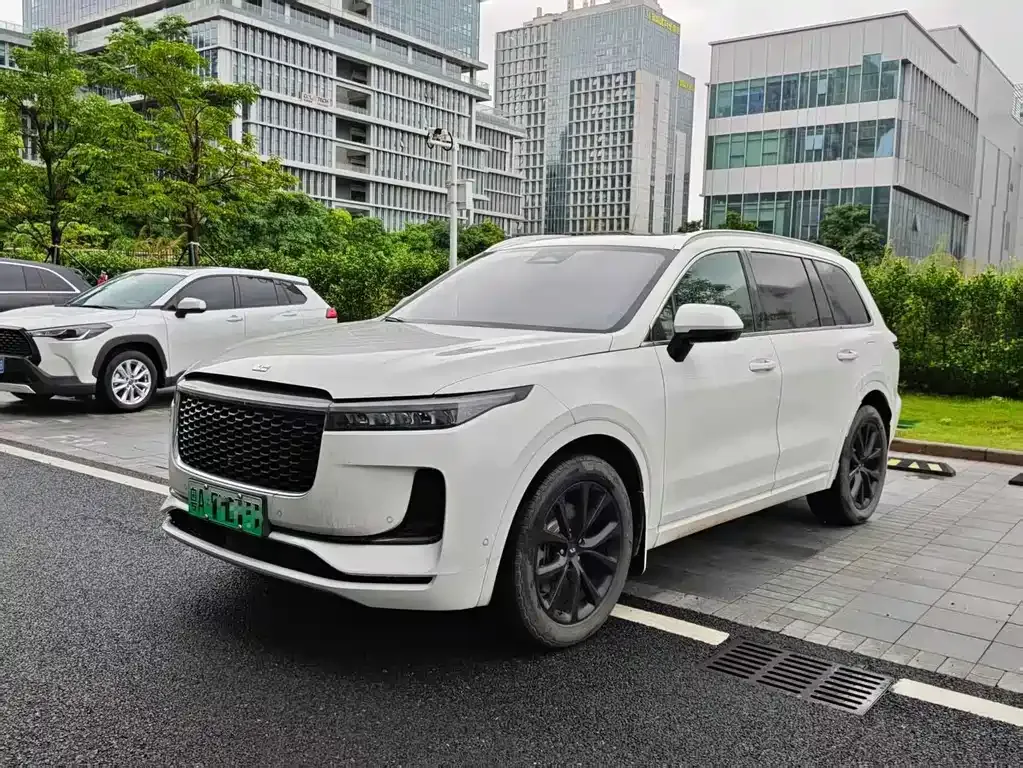 Li Auto ONE 2022 из CN, фото 1