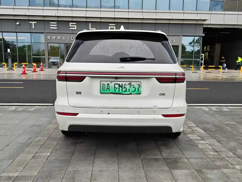 Li Auto ONE 2022 из CN, фото 2
