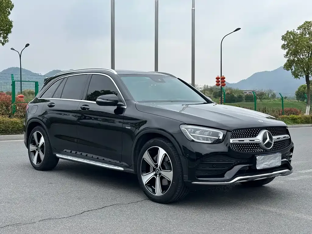 Mercedes-Benz GLC — фото 3