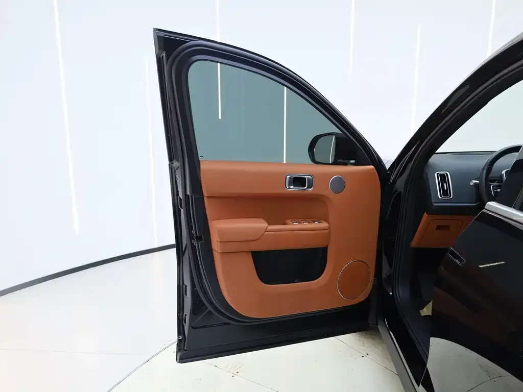 Li Auto L8 2024 из CN, фото 2
