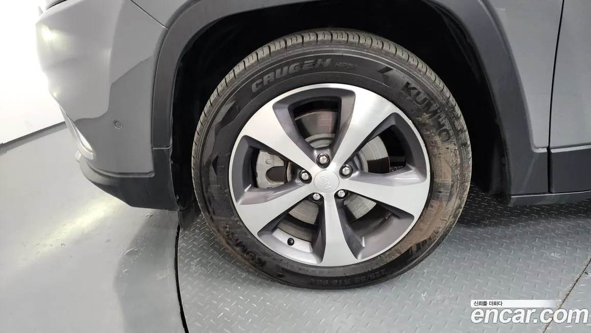 Jeep Cherokee 2021 из KR, фото 3