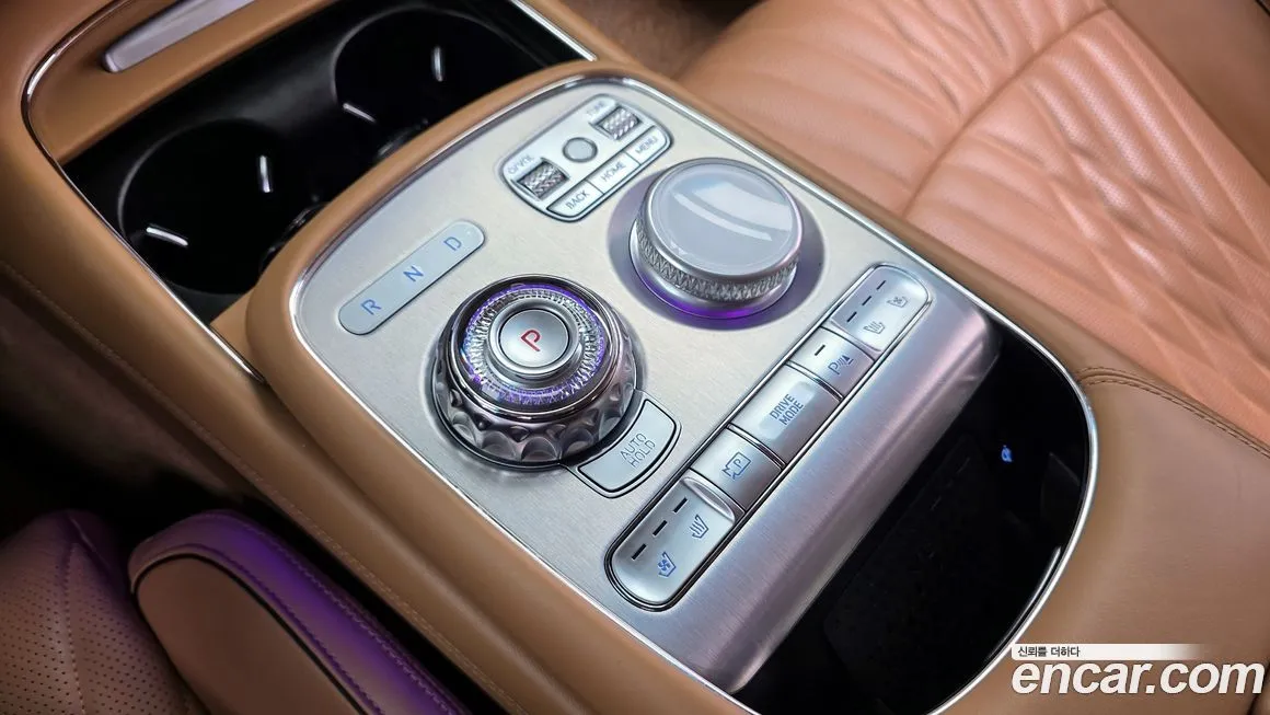 Genesis G90 — фото 9