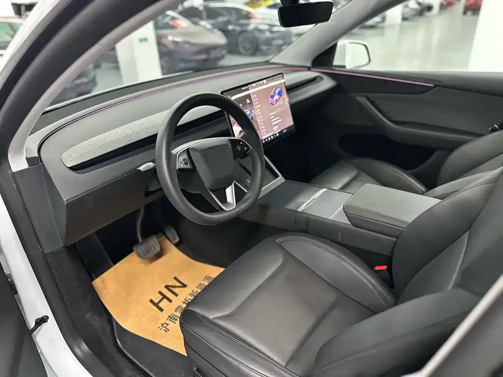 Tesla Model Y 2025 из CN, фото 8