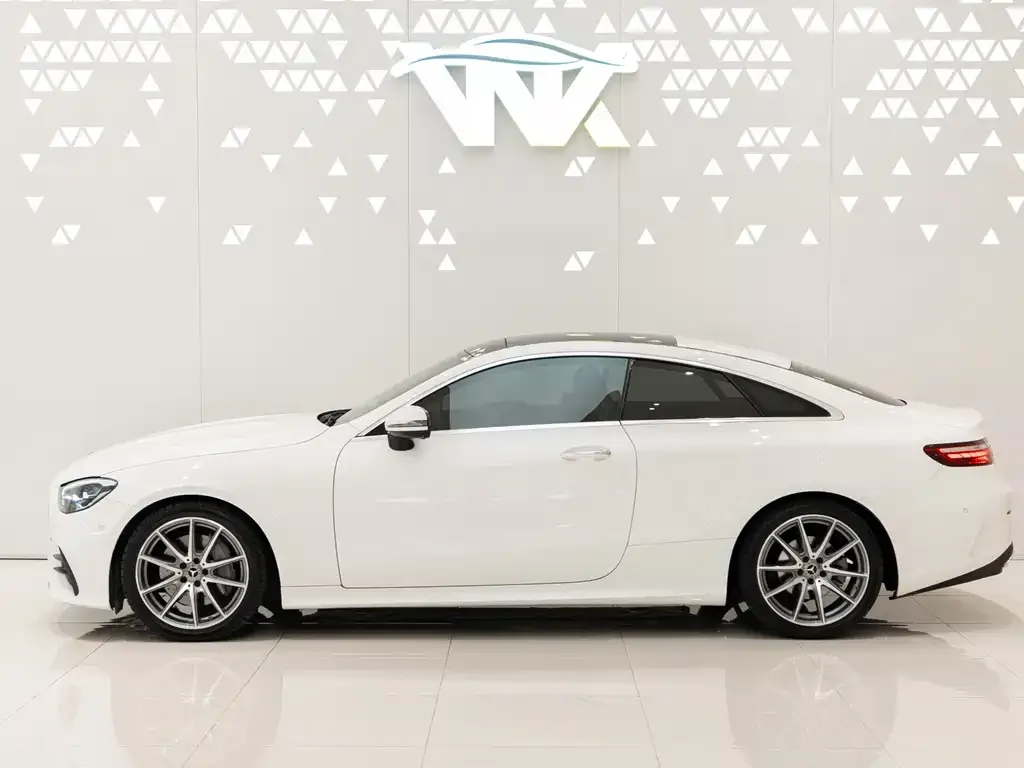 Mercedes-Benz E-Class (Import) 2022 из CN, фото 4