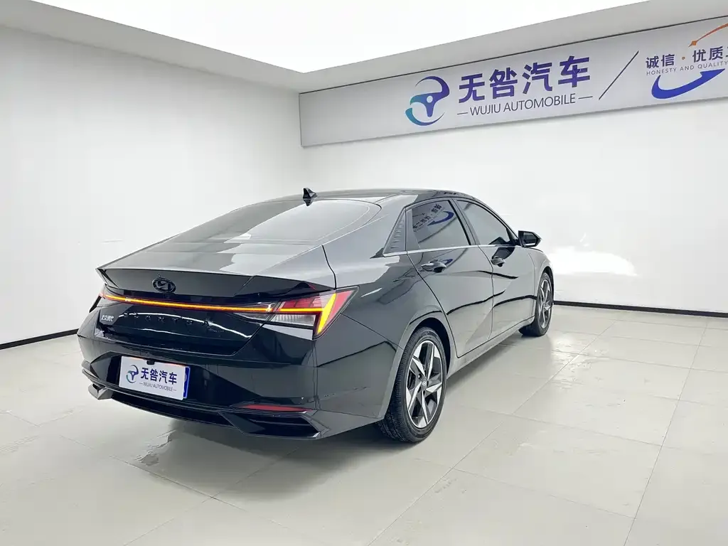 Hyundai Elantra 2022 из CN, фото 2