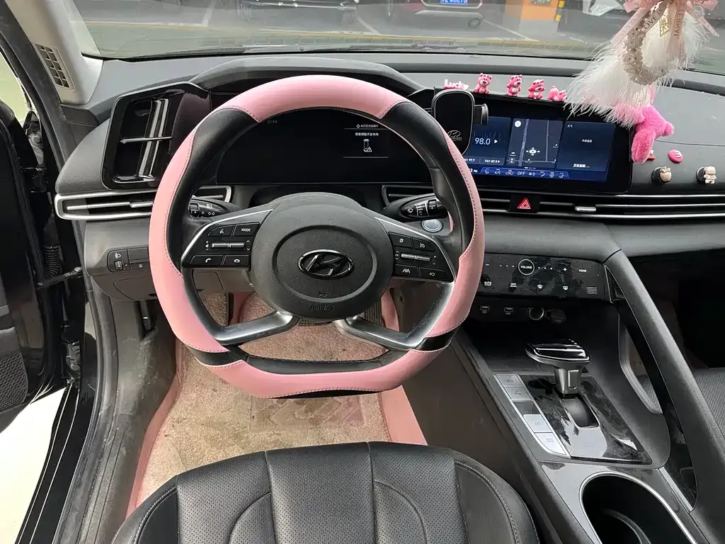 Hyundai Elantra 2022 из CN, фото 9