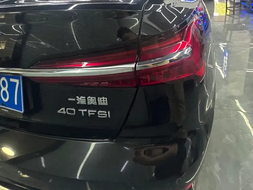 Audi A6L 2023 из CN, фото 3
