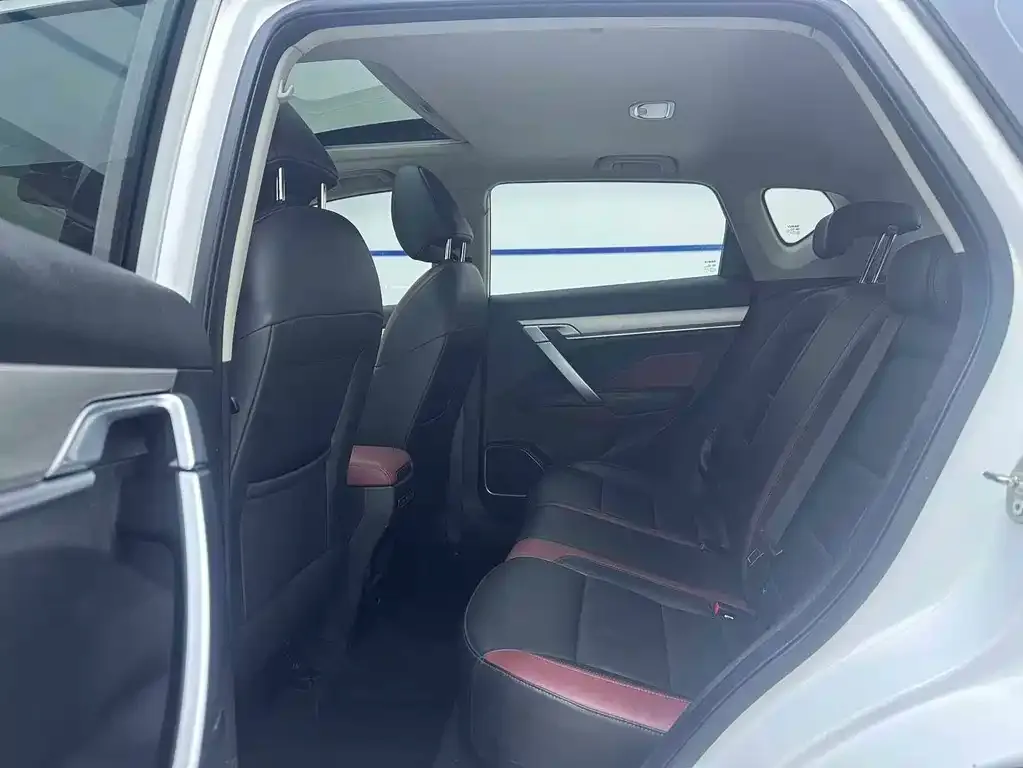 Geely Binyue 2022 из CN, фото 3