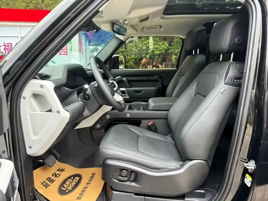 Land Rover Defender 2023 из CN, фото 6