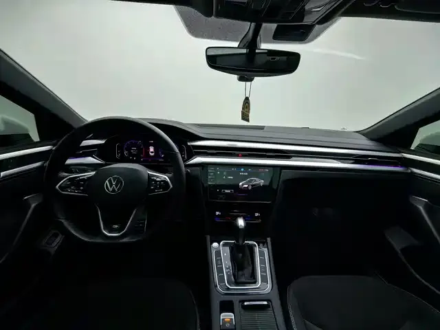 Volkswagen CC 2022 из CN, фото 3
