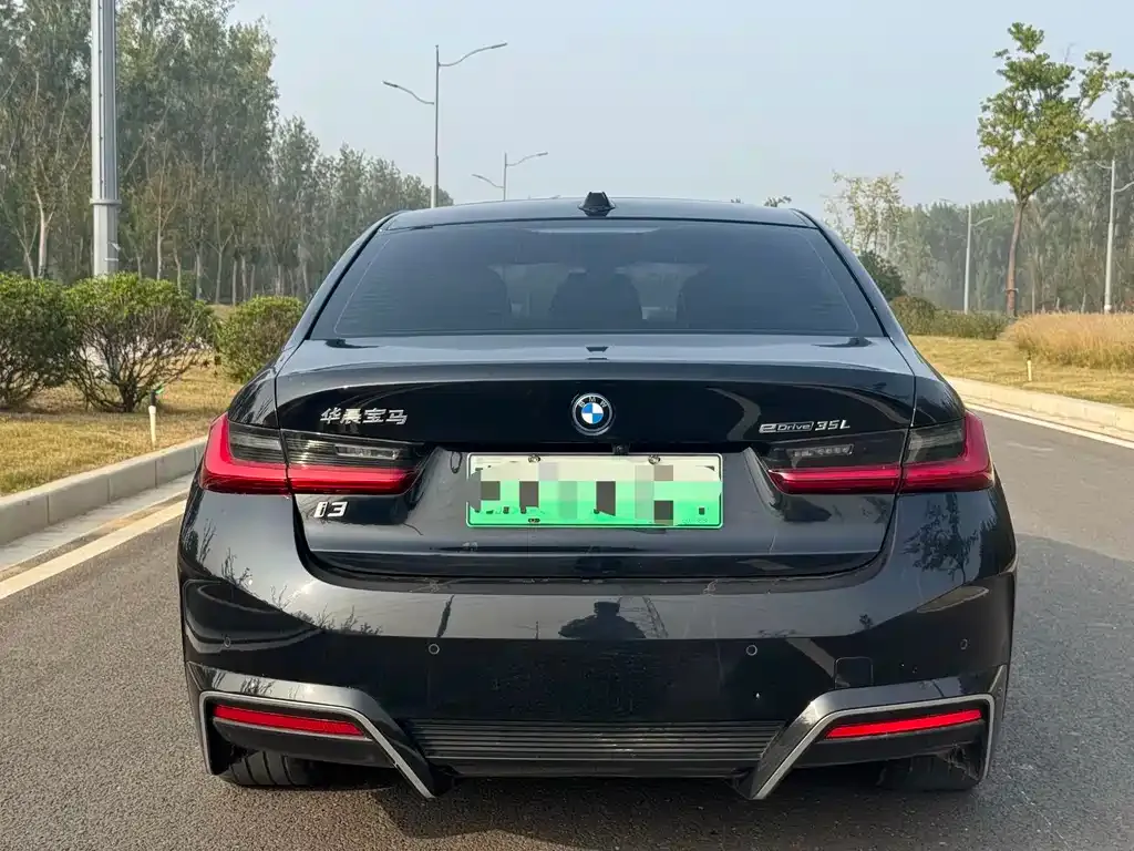 BMW i3 2024 из CN, фото 8