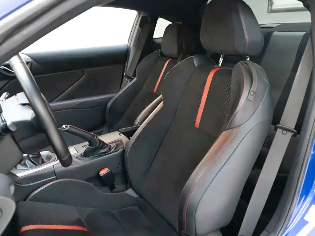 Subaru BRZ 2022 из CN, фото 5