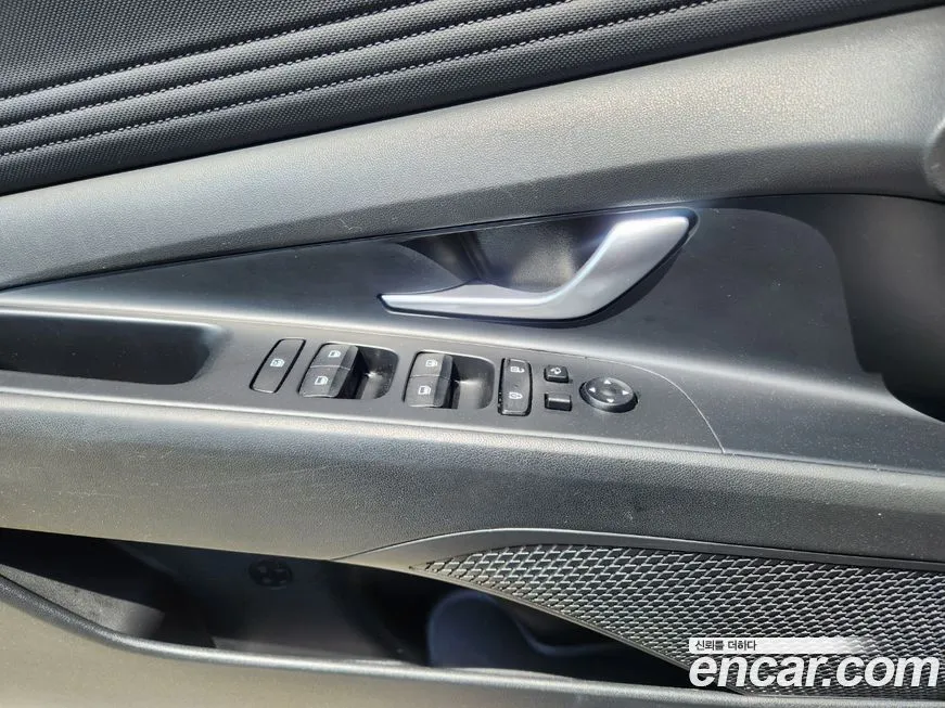 Hyundai AVANTE — фото 4